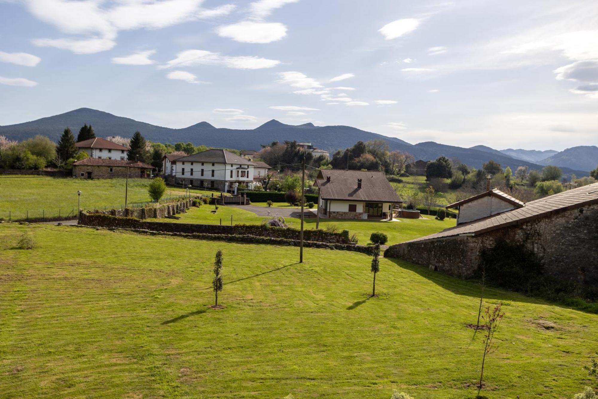 Villa Urdaibai Busturia Exteriör bild